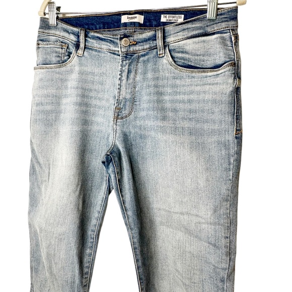 Kensie Distressed The Effortless Skinny Crop Size 8/29 - Picture 2 of 7